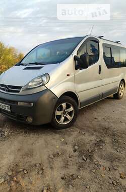 Мінівен Opel Vivaro 2005 в Царичанці