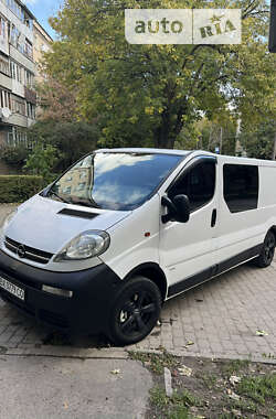 Мінівен Opel Vivaro 2005 в Кам'янець-Подільському