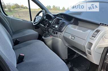 Минивэн Opel Vivaro 2011 в Новой Ушице