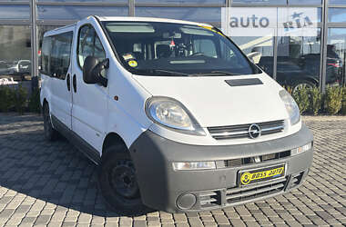 Минивэн Opel Vivaro 2006 в Мукачево