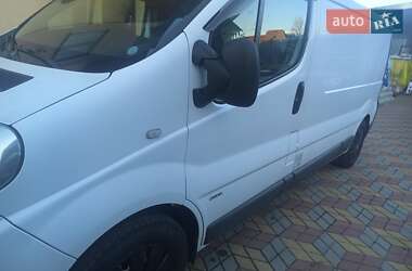 Грузовой фургон Opel Vivaro 2013 в Болехове