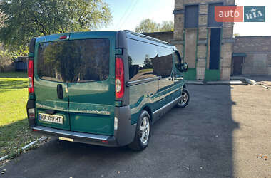 Минивэн Opel Vivaro 2011 в Киеве