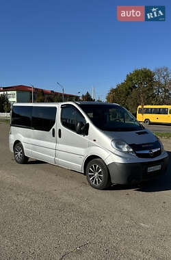Мінівен Opel Vivaro 2012 в 