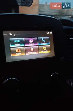 Минивэн Opel Vivaro 2016 в 