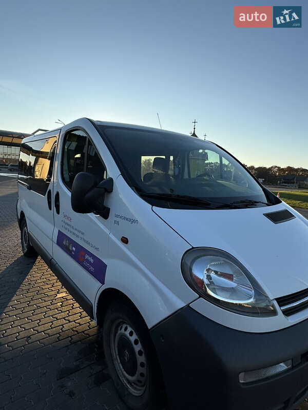 Минивэн Opel Vivaro 2006 в Черновцах