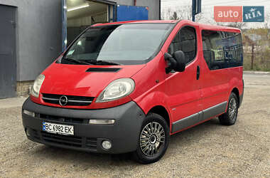 Мінівен Opel Vivaro 2001 в Стрию