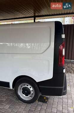 Вантажний фургон Opel Vivaro 2016 в Василькові