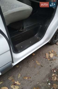 Грузовой фургон Opel Vivaro 2005 в 