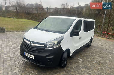 Минивэн Opel Vivaro 2015 в Николаеве