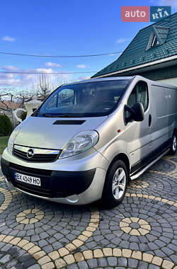 Вантажний фургон Opel Vivaro 2012 в Хотині