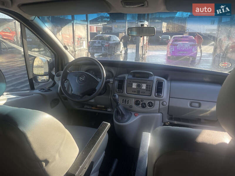 Мінівен Opel Vivaro 2008 в Львові