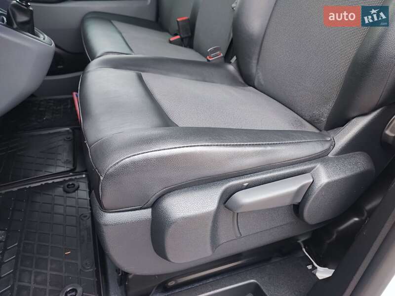 Грузовой фургон Opel Vivaro 2020 в Дубно