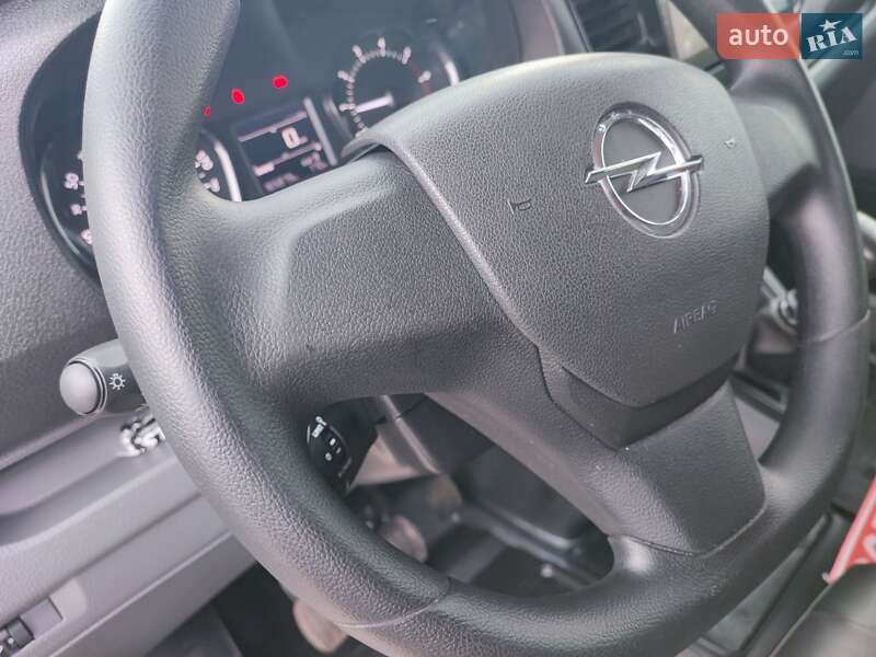 Грузовой фургон Opel Vivaro 2020 в Дубно