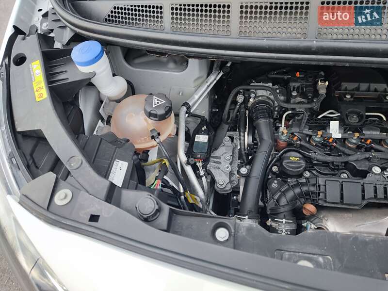 Грузовой фургон Opel Vivaro 2020 в Дубно