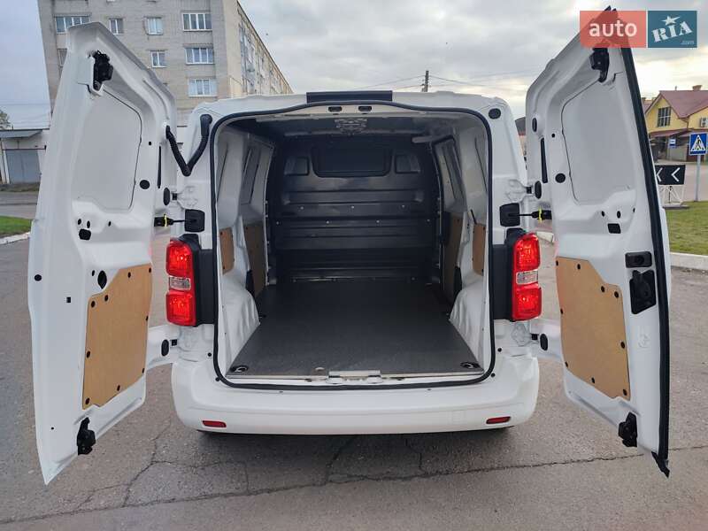 Грузовой фургон Opel Vivaro 2020 в Дубно