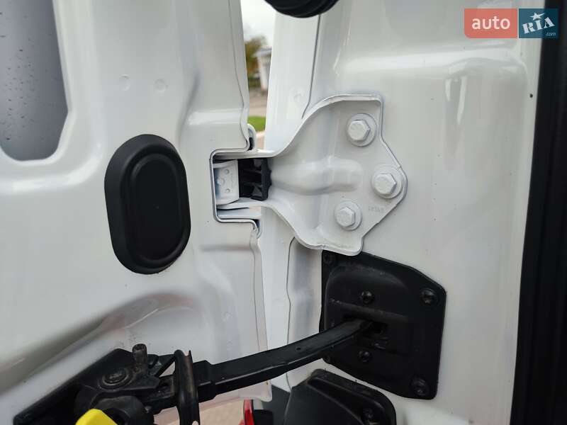 Грузовой фургон Opel Vivaro 2020 в Дубно