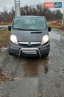 Минивэн Opel Vivaro 2008 в Краснокутске