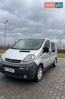 Мінівен Opel Vivaro 2005 в Яремчі