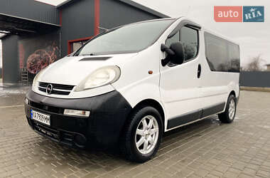 Минивэн Opel Vivaro 2005 в Ольшанке