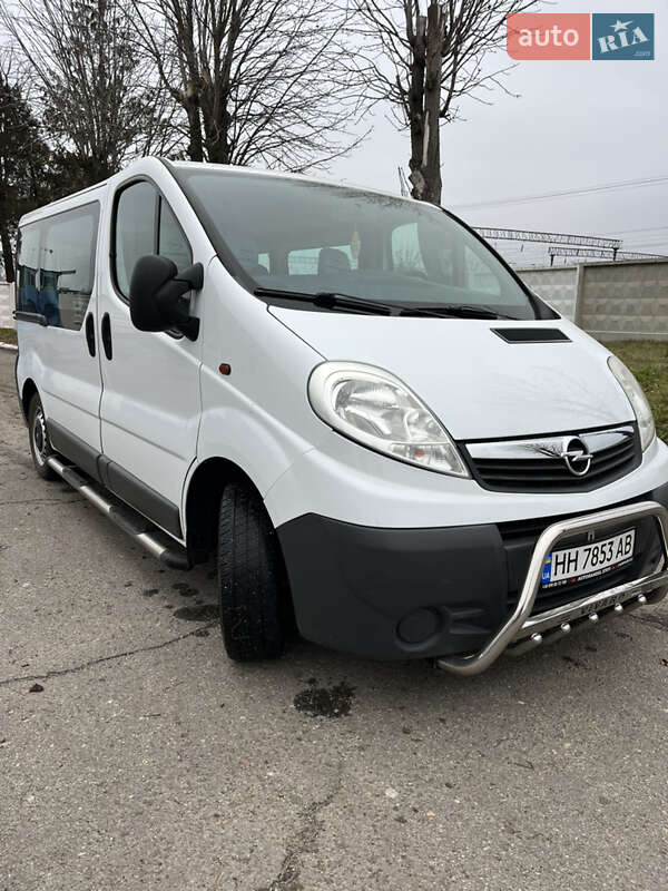 Минивэн Opel Vivaro 2011 в Подольске
