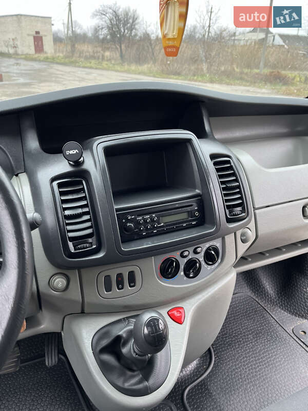 Минивэн Opel Vivaro 2011 в Подольске