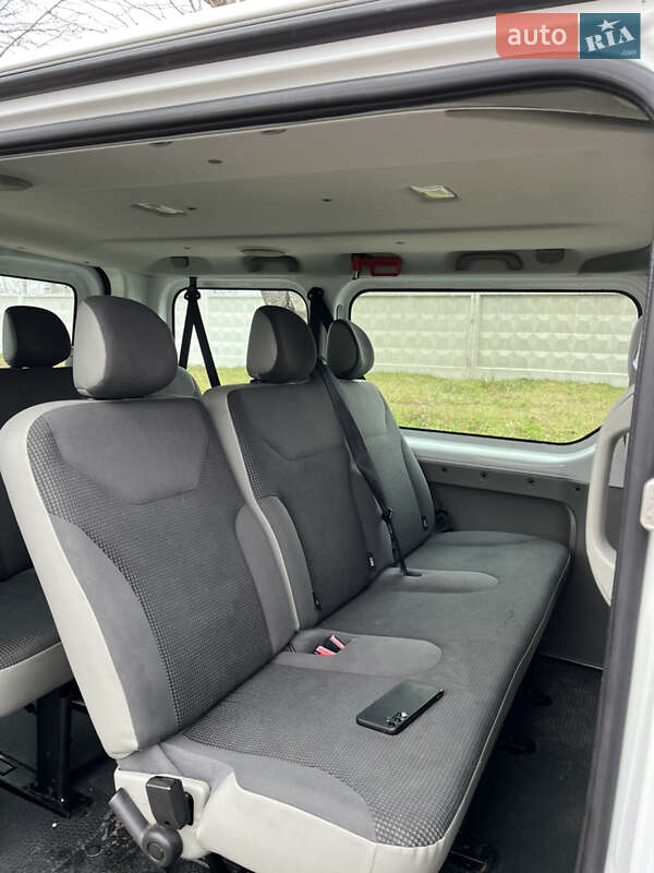 Минивэн Opel Vivaro 2011 в Подольске