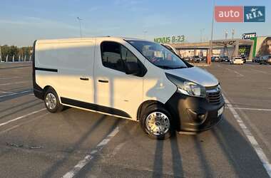 Грузовой фургон Opel Vivaro 2015 в Киеве