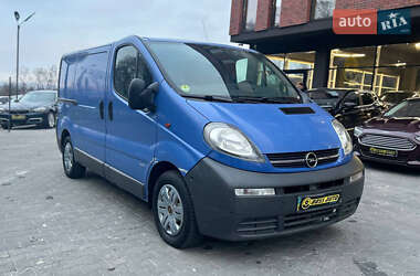 Грузовой фургон Opel Vivaro 2005 в Черновцах