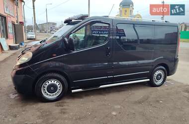 Вантажопасажирський фургон Opel Vivaro 2007 в Кременці