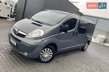 Минивэн Opel Vivaro 2012 в Львове