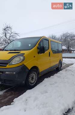 Мінівен Opel Vivaro 2004 в Хоросткові