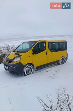 Мінівен Opel Vivaro 2004 в Хоросткові