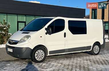 Вантажний фургон Opel Vivaro 2014 в Хмельницькому