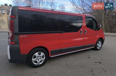 Минивэн Opel Vivaro 2011 в Черновцах