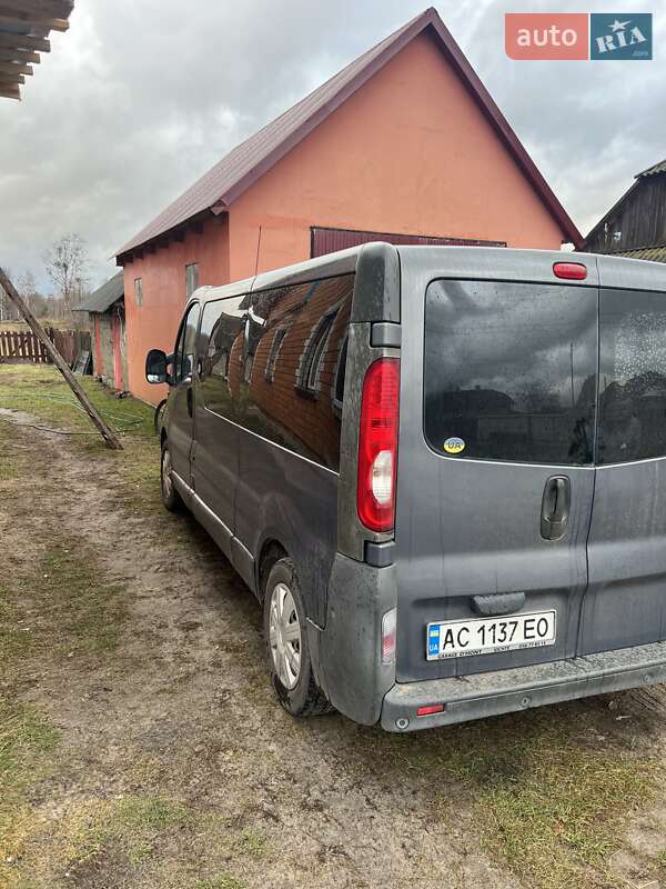 Мінівен Opel Vivaro 2012 в Ковелі