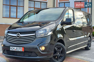 Мінівен Opel Vivaro 2015 в Трускавці