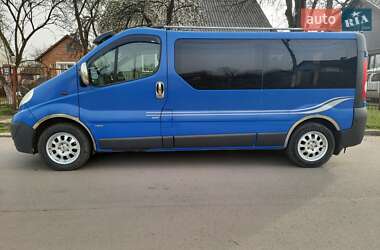 Минивэн Opel Vivaro 2013 в 