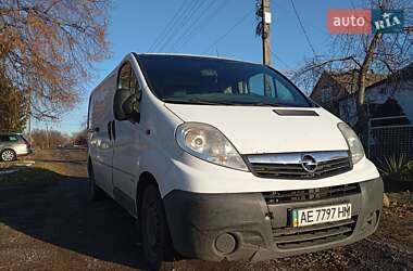 Вантажний фургон Opel Vivaro 2010 в Дніпрі