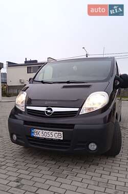 Мінівен Opel Vivaro 2013 в Рівному