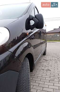 Мінівен Opel Vivaro 2013 в Рівному