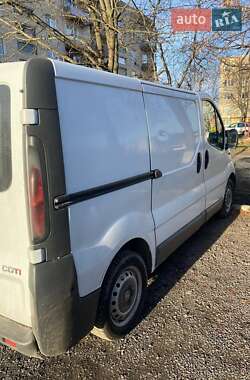 Вантажний фургон Opel Vivaro 2005 в Горохові