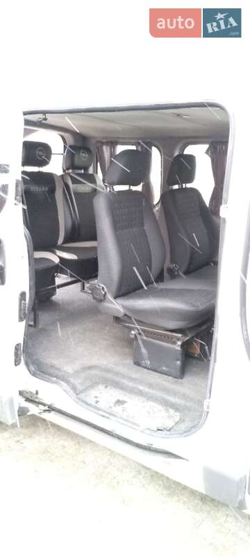 Минивэн Opel Vivaro 2006 в Камне-Каширском