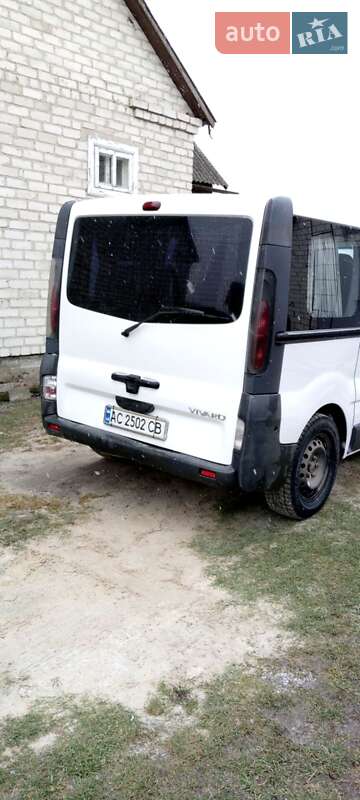 Минивэн Opel Vivaro 2006 в Камне-Каширском