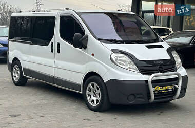 Минивэн Opel Vivaro 2010 в 