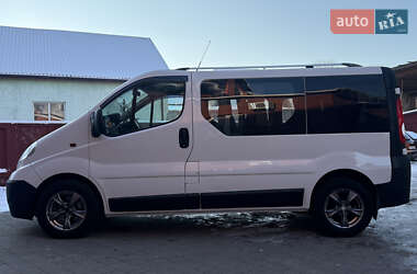 Мінівен Opel Vivaro 2008 в Кременці