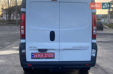 Грузопассажирский фургон Opel Vivaro 2012 в Дубно