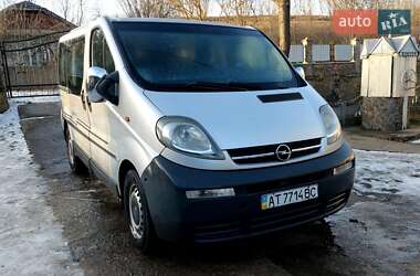 Мінівен Opel Vivaro 2005 в Івано-Франківську