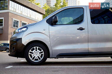 Грузовой фургон Opel Vivaro 2020 в 