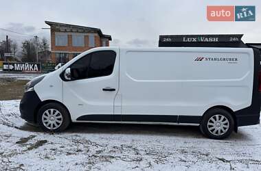 Вантажний фургон Opel Vivaro 2015 в Камені-Каширському