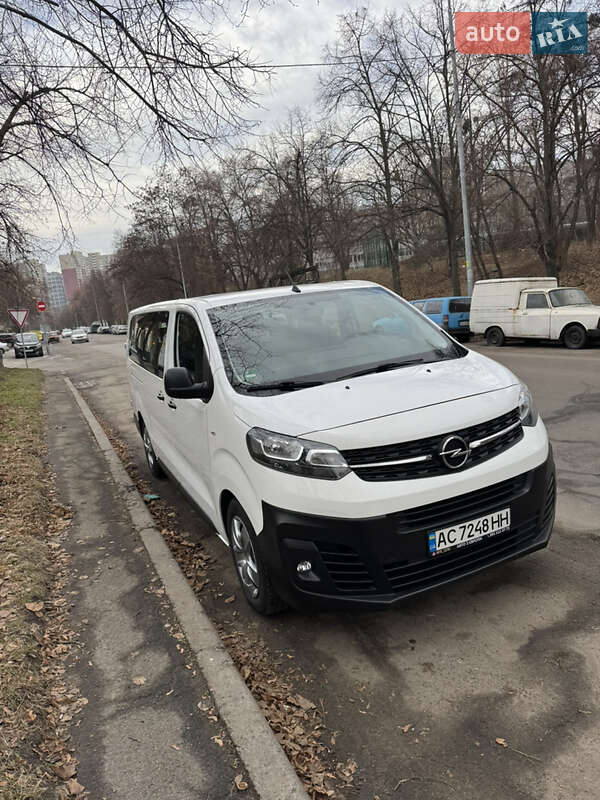 Мінівен Opel Vivaro 2020 в Києві